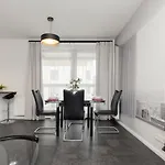 Center Grzybowska 85 With Parking By Renters *