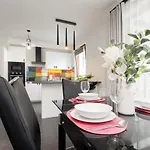 公寓 Center Grzybowska 85 With Parking By Renters *